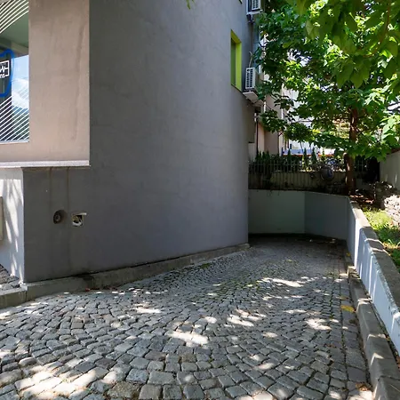 Apartment Cozy & Parking Next To St Sophia Hospital Sofia